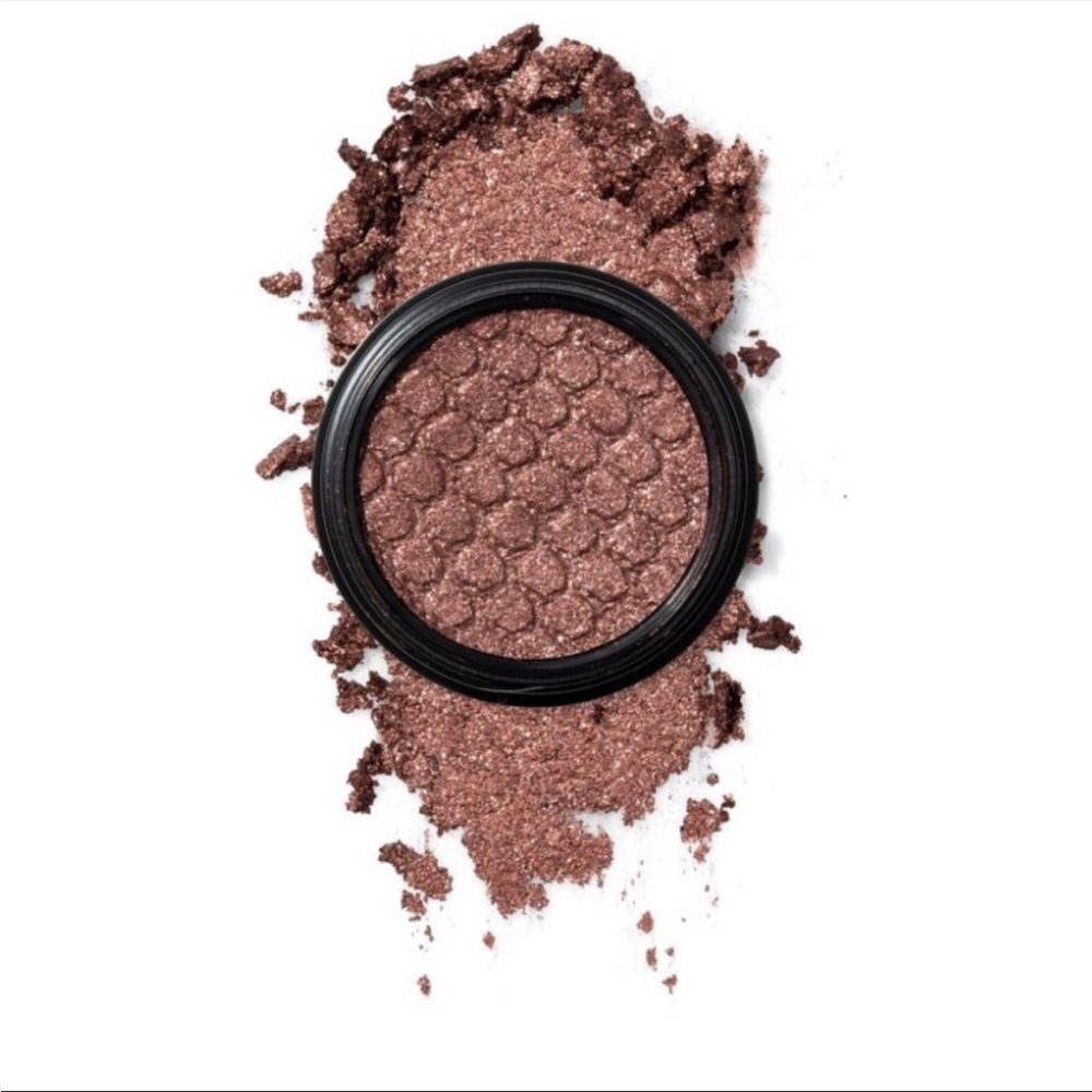 Colourpop Disney ‘almost there’ eyeshadow